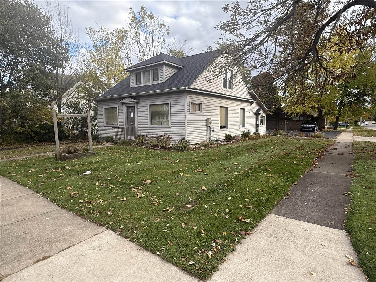 141 Territorial - Photo 1