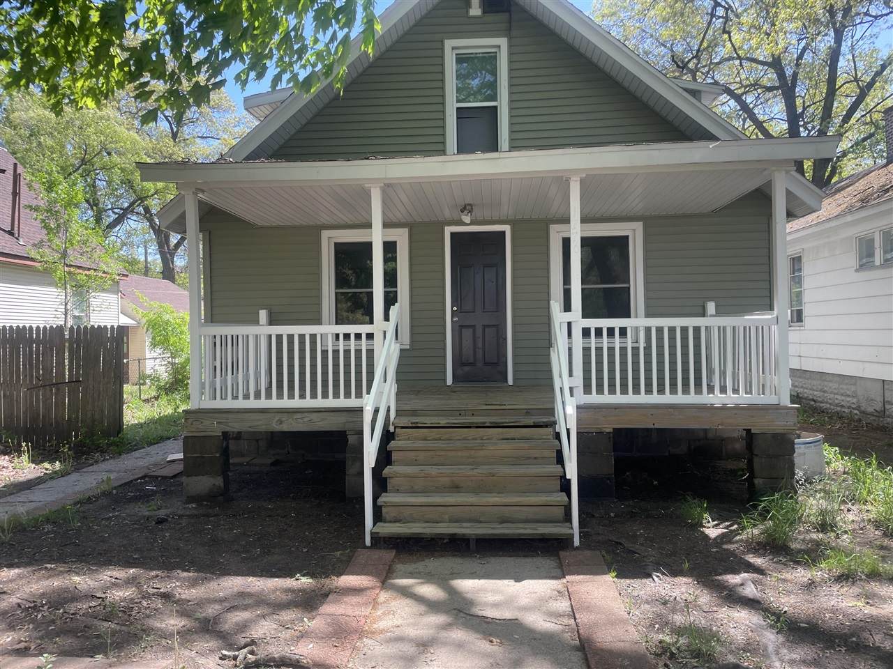 1776 Mcilwrath - Photo 1