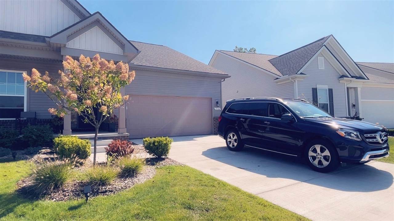 3722 Park Creek - Photo 1