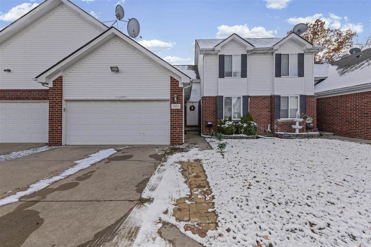 3836 Lesia - Photo 1