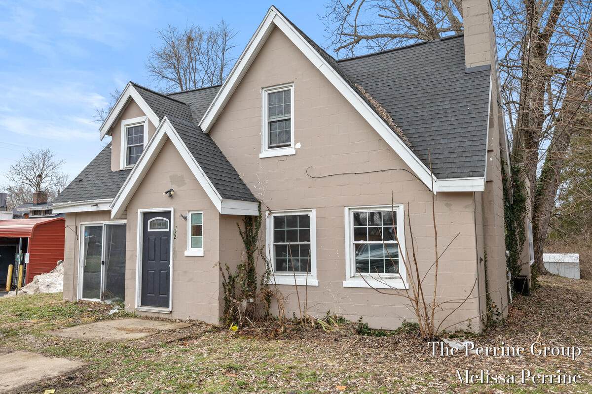 122 Brookview - Photo 1