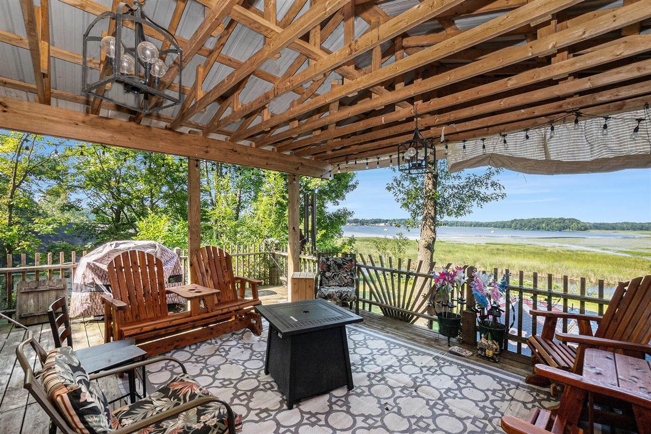 17317 Summit - Photo 1