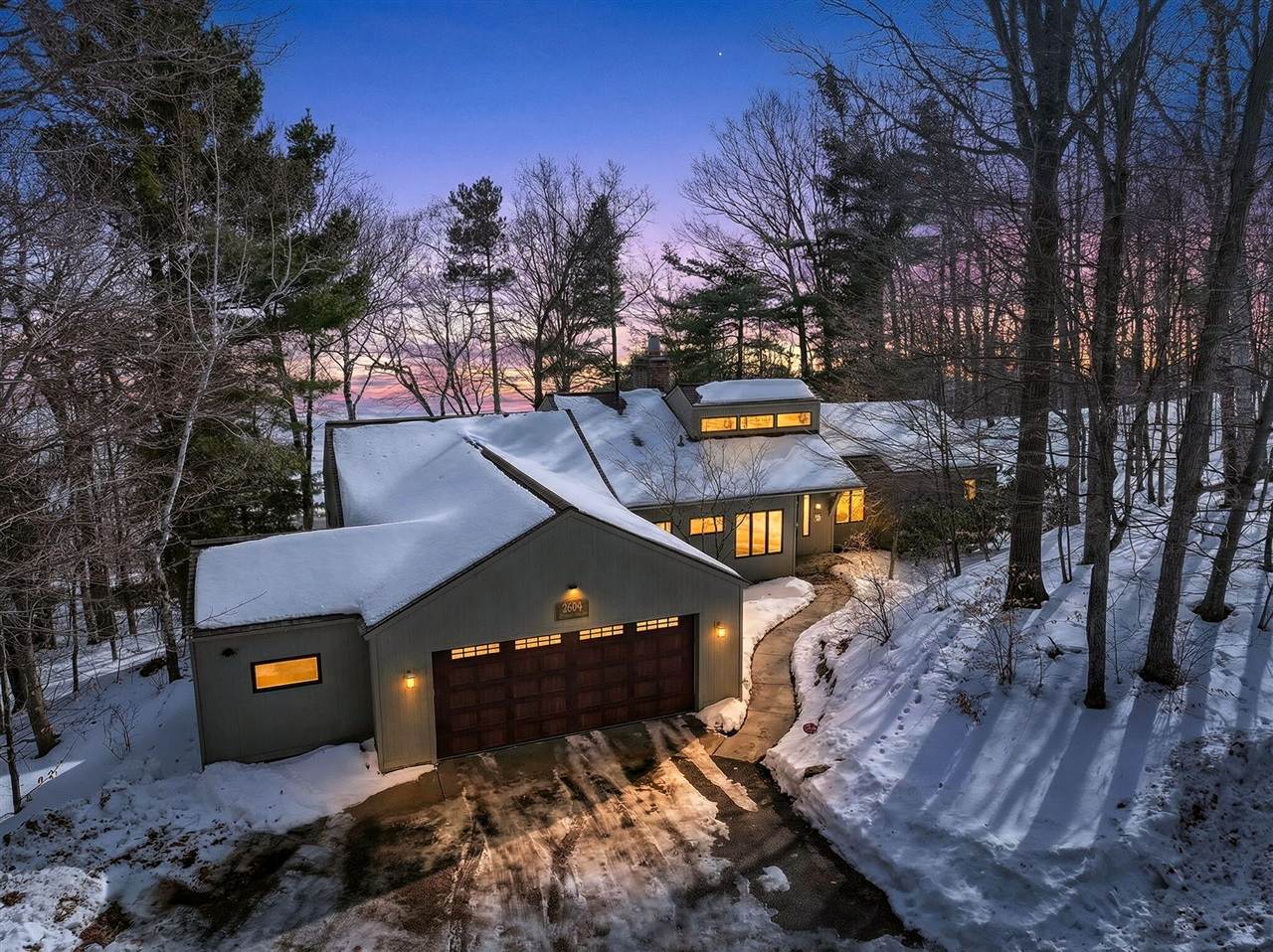 2500 Crystal - Photo 1