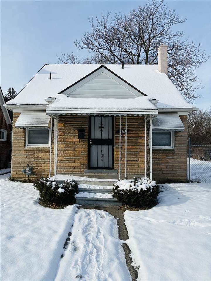 9915 Montrose - Photo 1