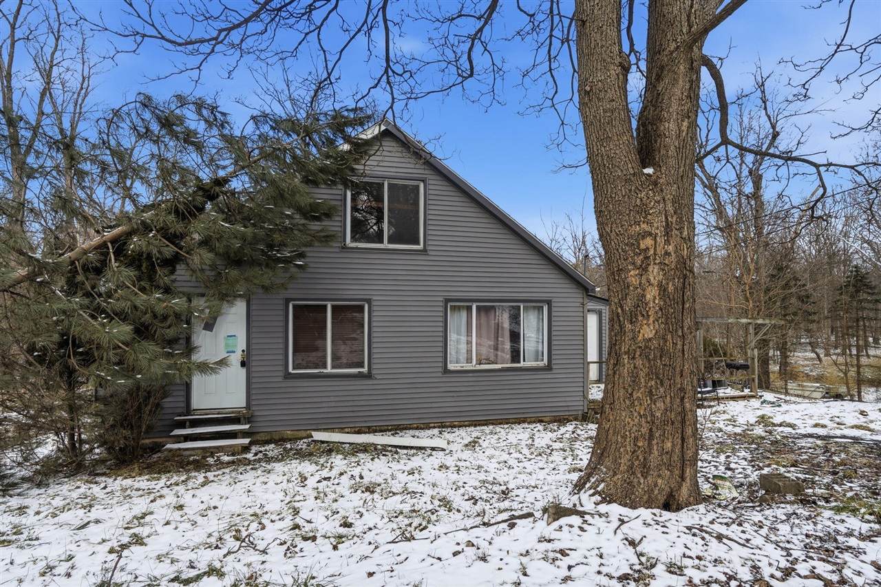 26300 Shiawassee - Photo 1