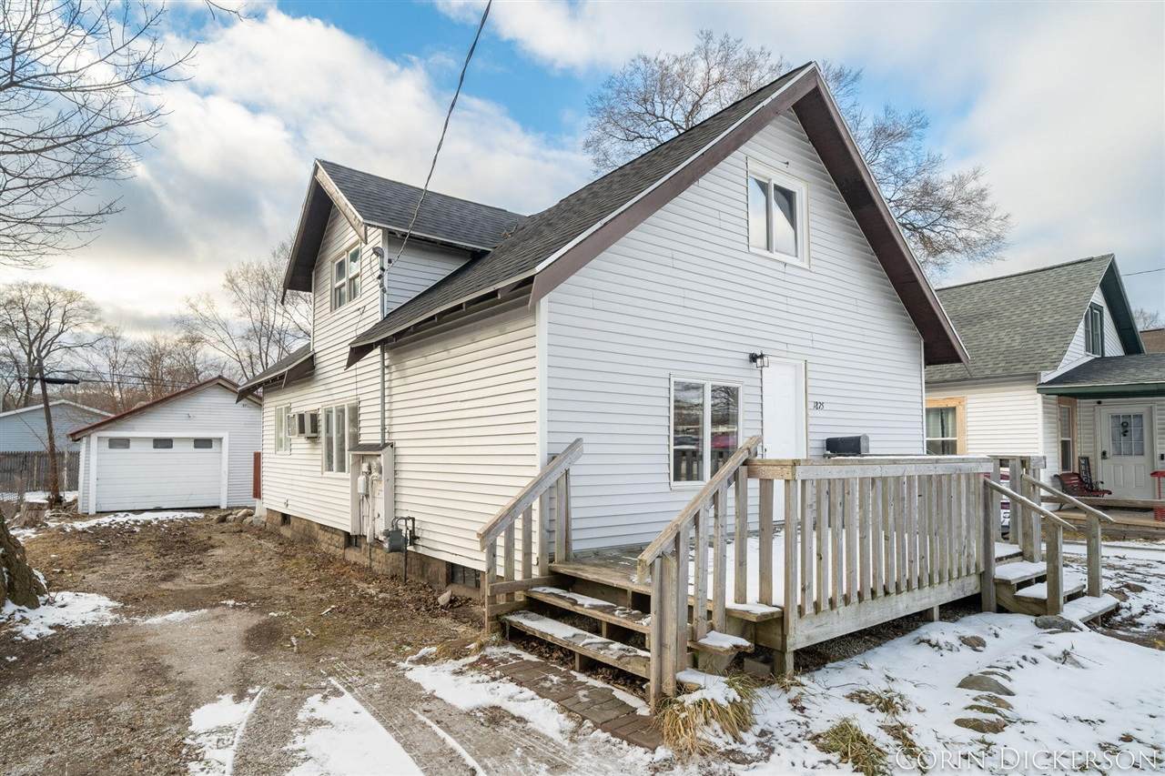 1875 Henry - Photo 1