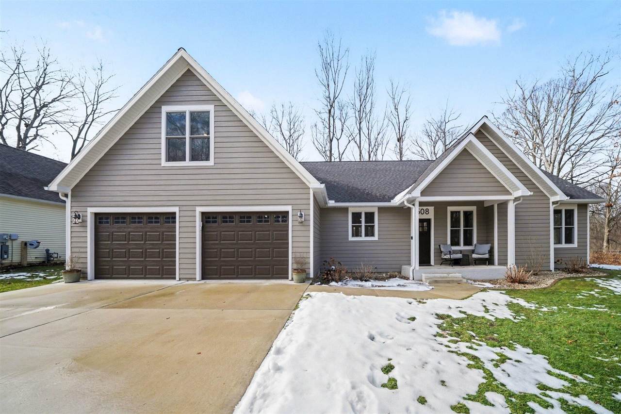 508 Jameson - Photo 1