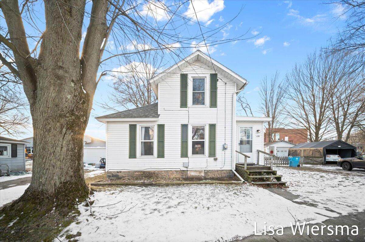 120 Palmer - Photo 1