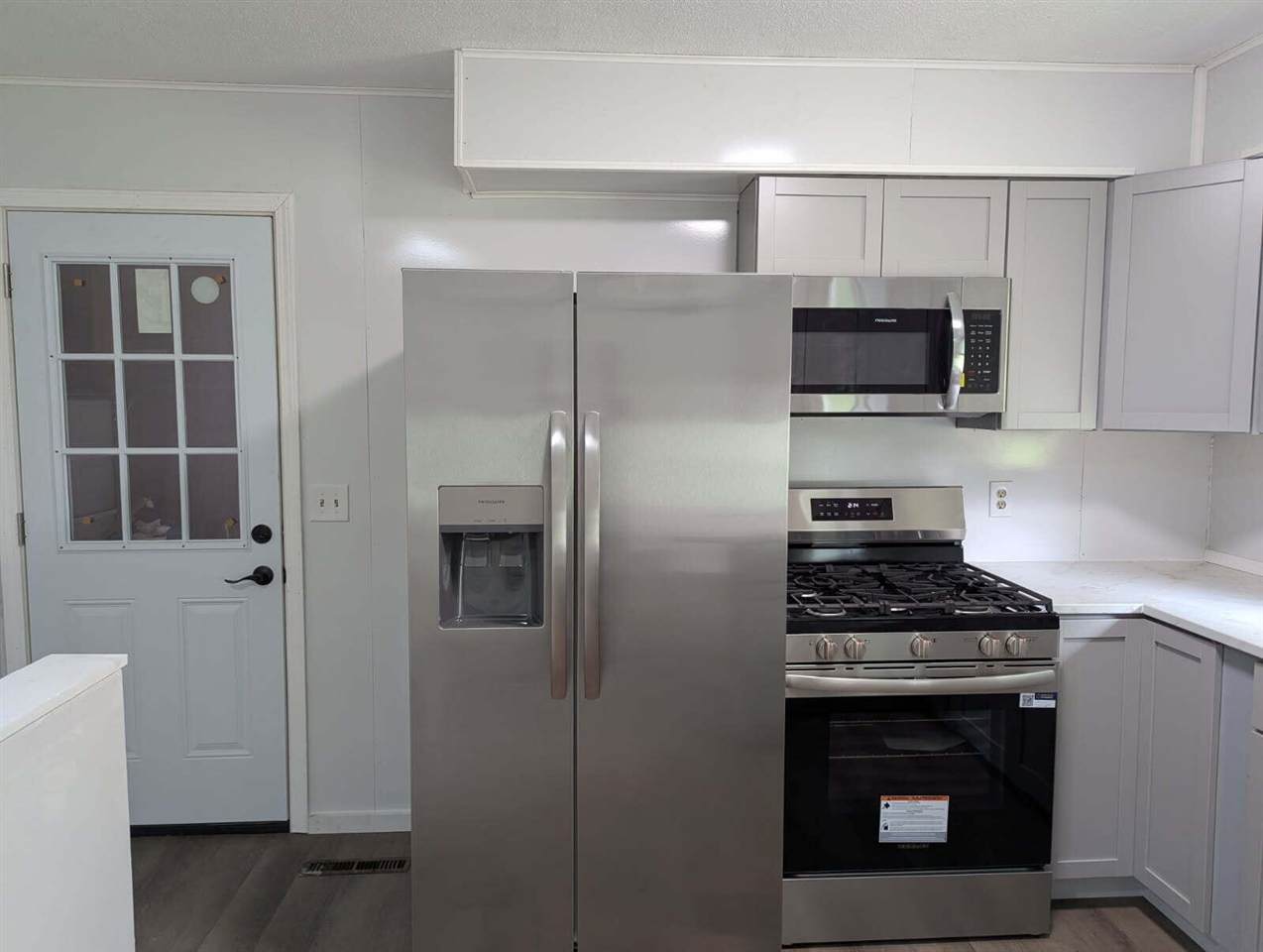 2101 Maple - Photo 1