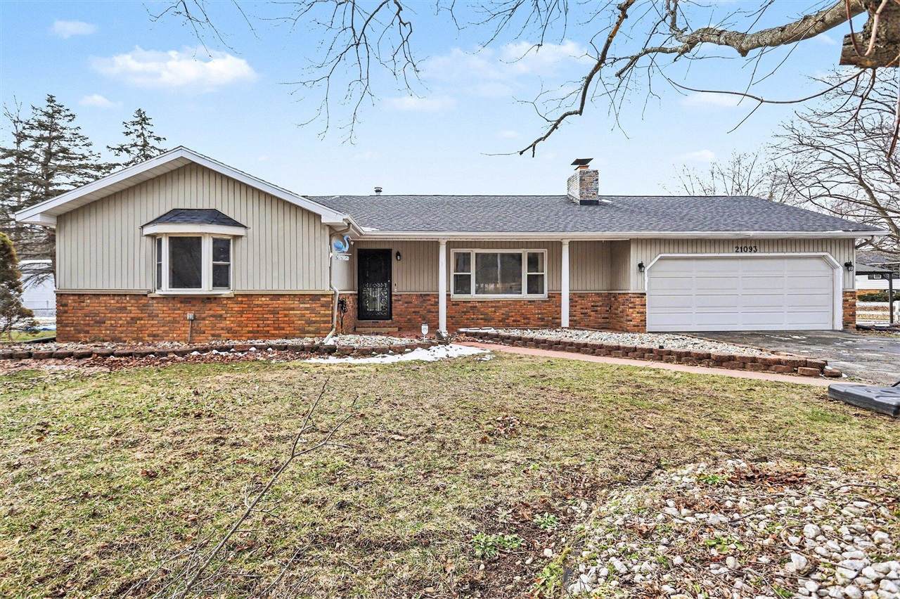 21093 North - Photo 1