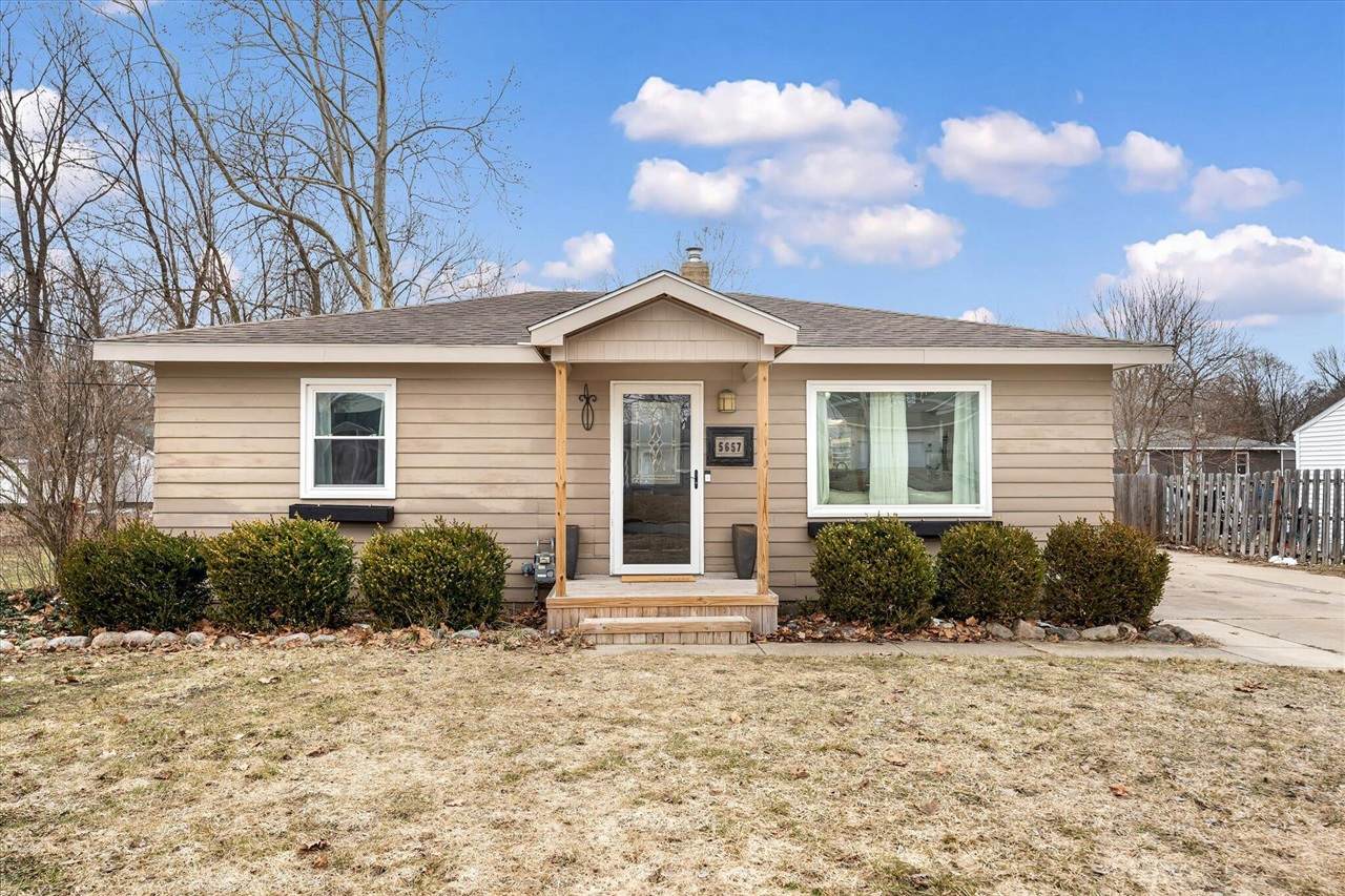 5657 Averill - Photo 1