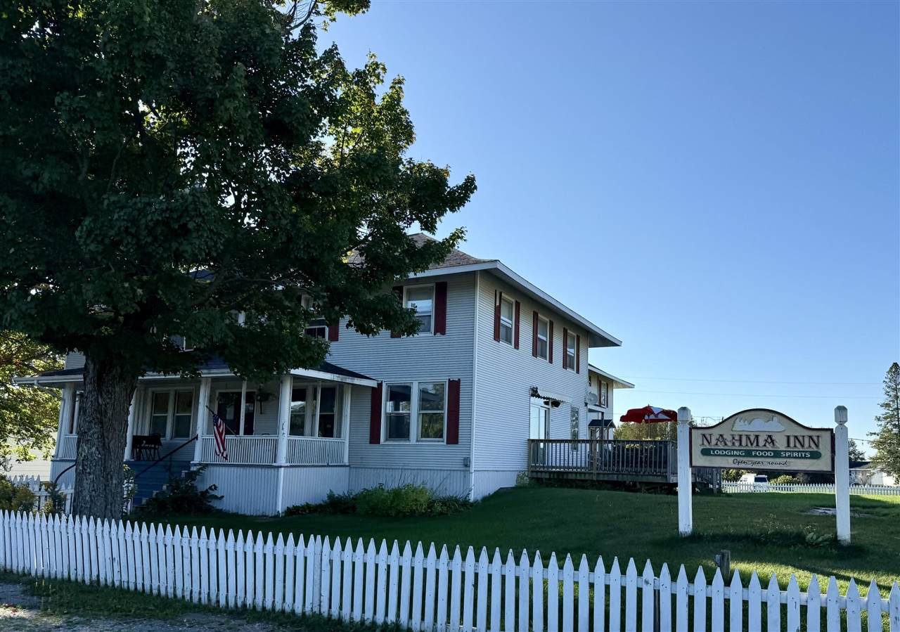 13747 Main - Photo 1