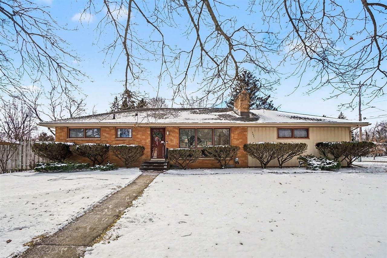 3621 Middlebury - Photo 1