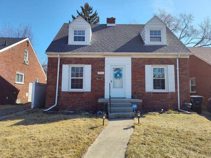 14870 Hubbell - Photo 1