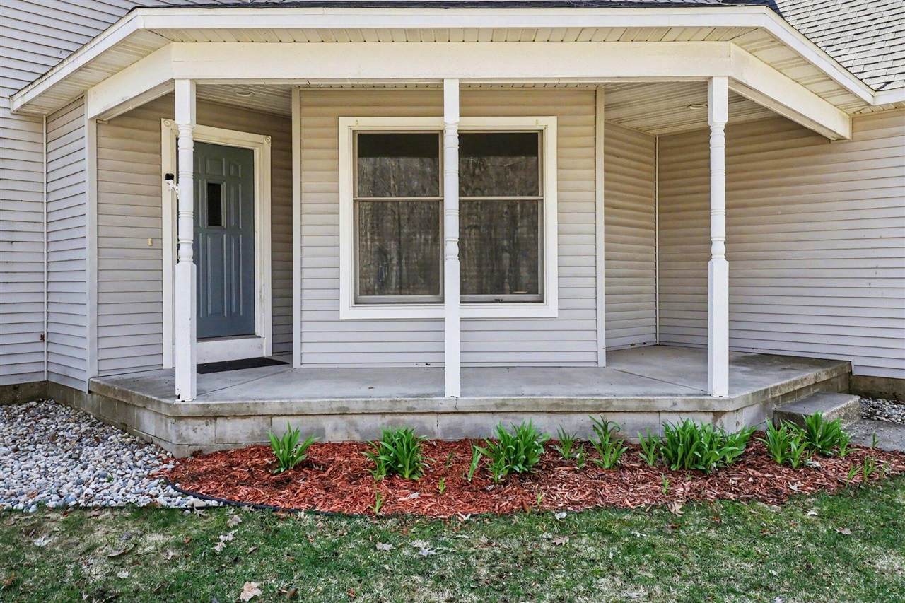 1854 Tall Oaks - Photo 1