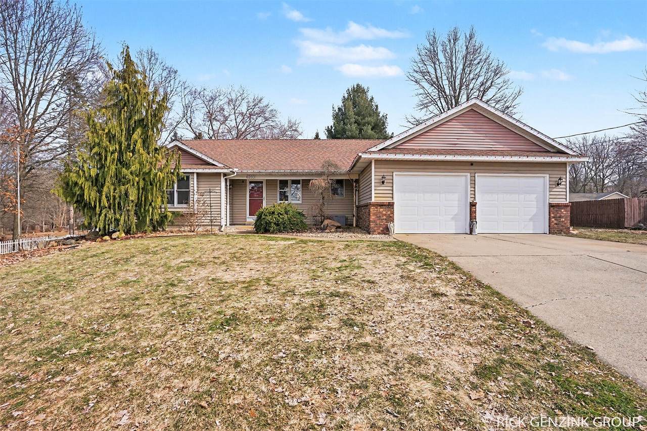 6260 Pine Crest - Photo 1