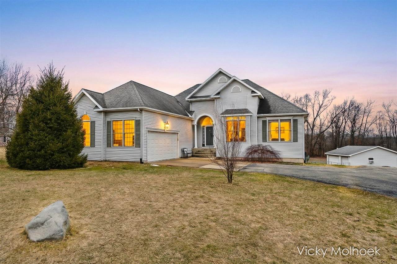 4142 Hickory Hill - Photo 1