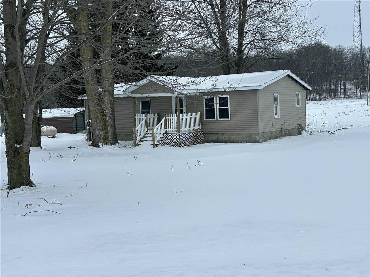 2310 13 1/2 Mile - Photo 1