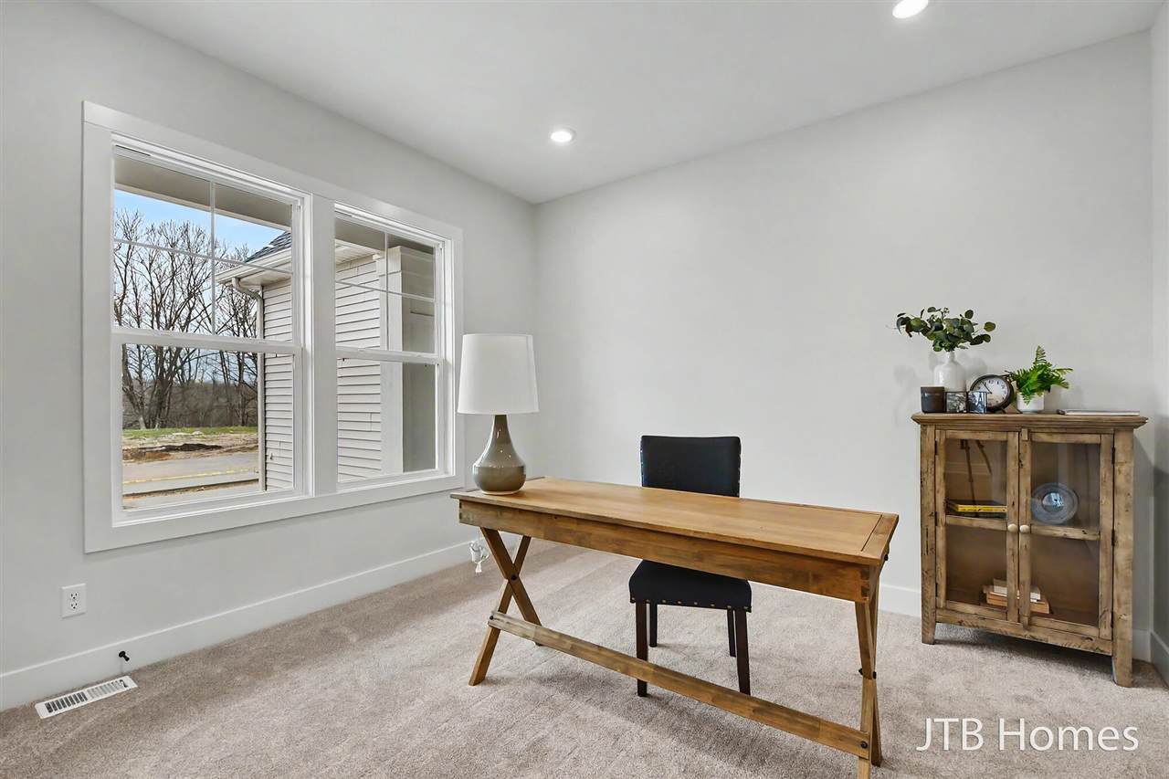 5911 Valley Point - Photo 1