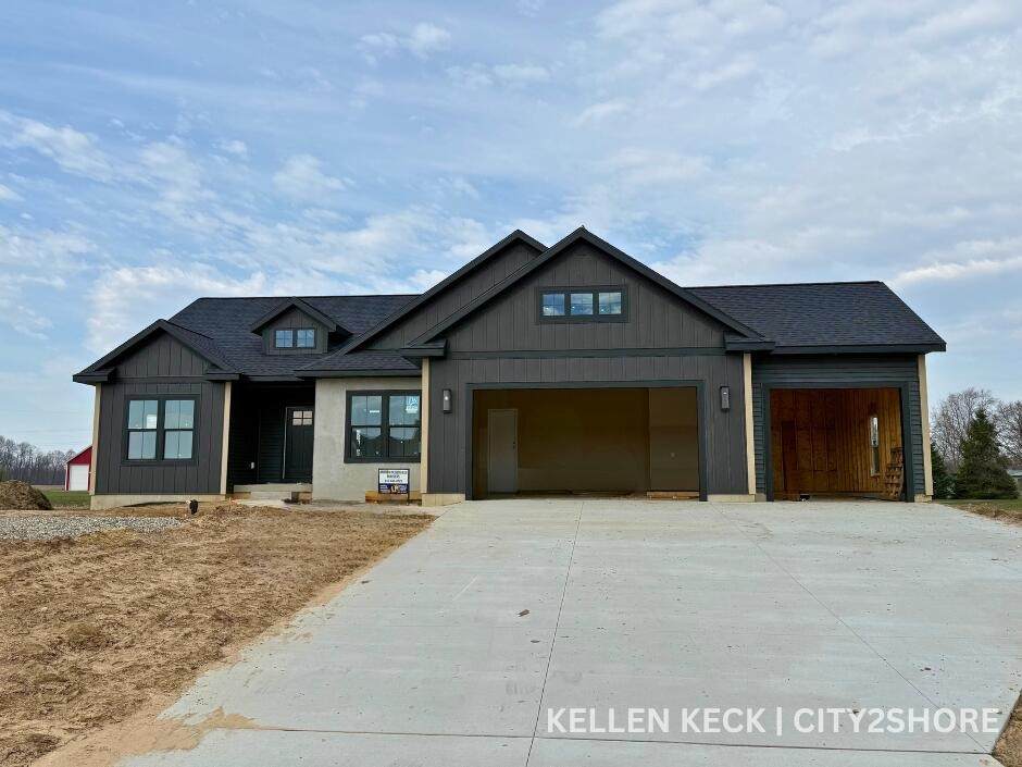 4596 Winding Creek - Photo 1