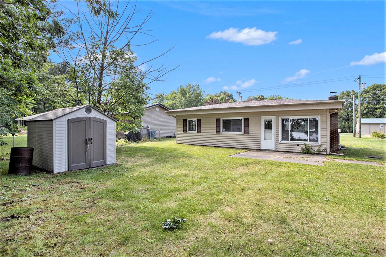 1161 Oak Grove - Photo 1