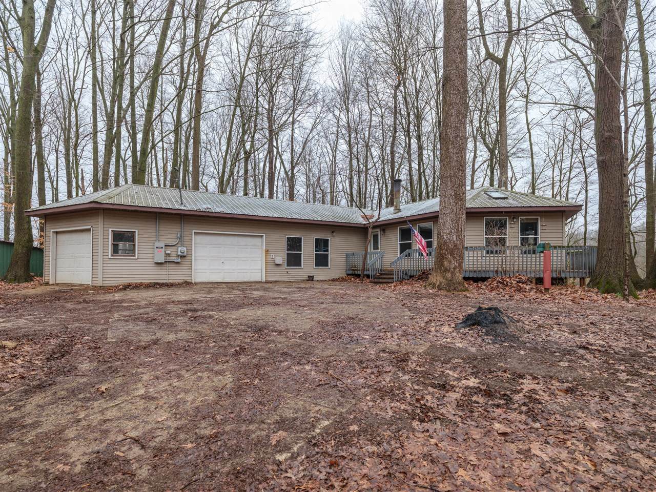22431 Paulson - Photo 1