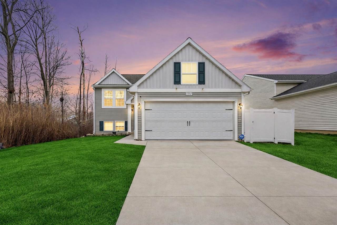 72157 Beacon - Photo 1