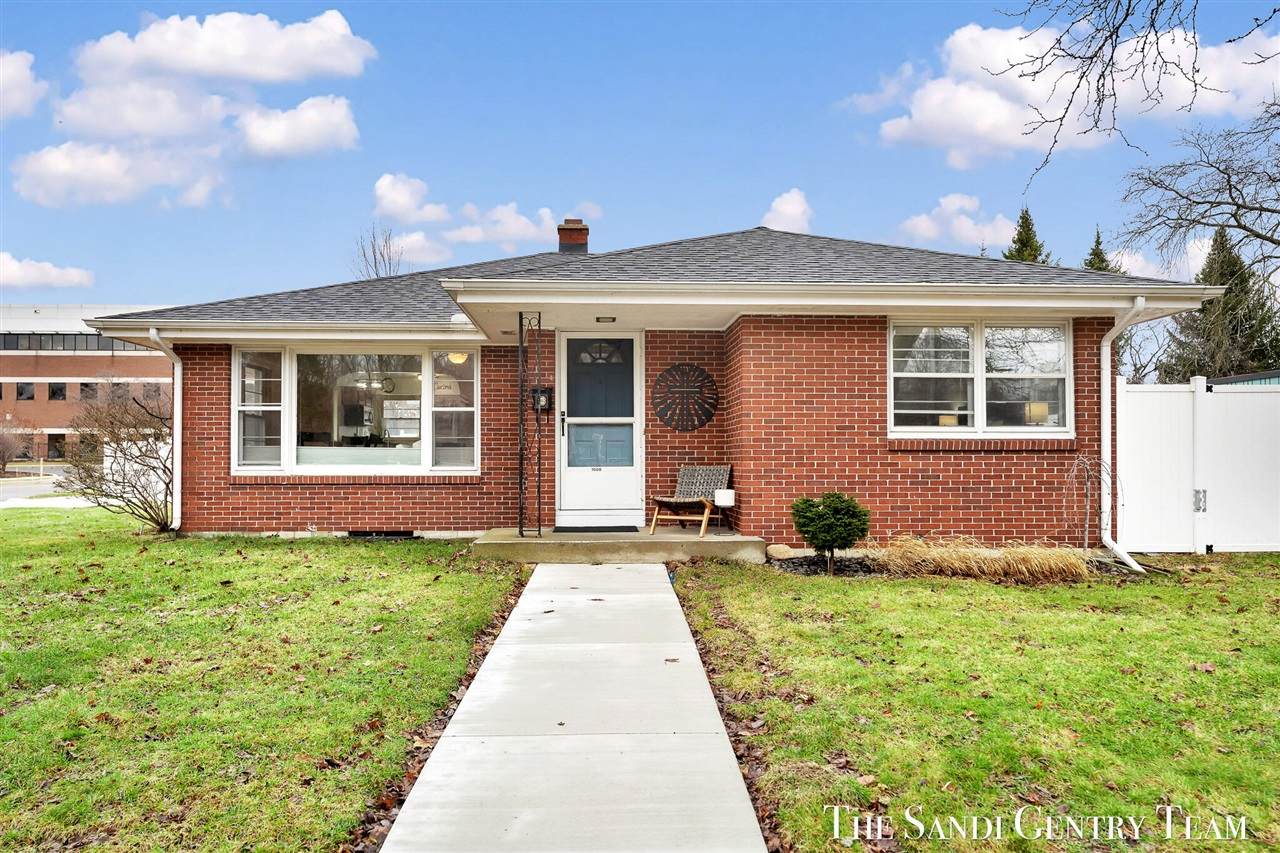 1508 Wisconsin - Photo 1