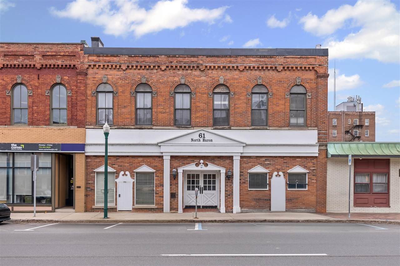 61 Huron - Photo 1