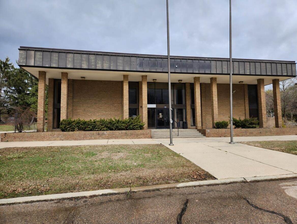 125 Briarwood - Photo 1