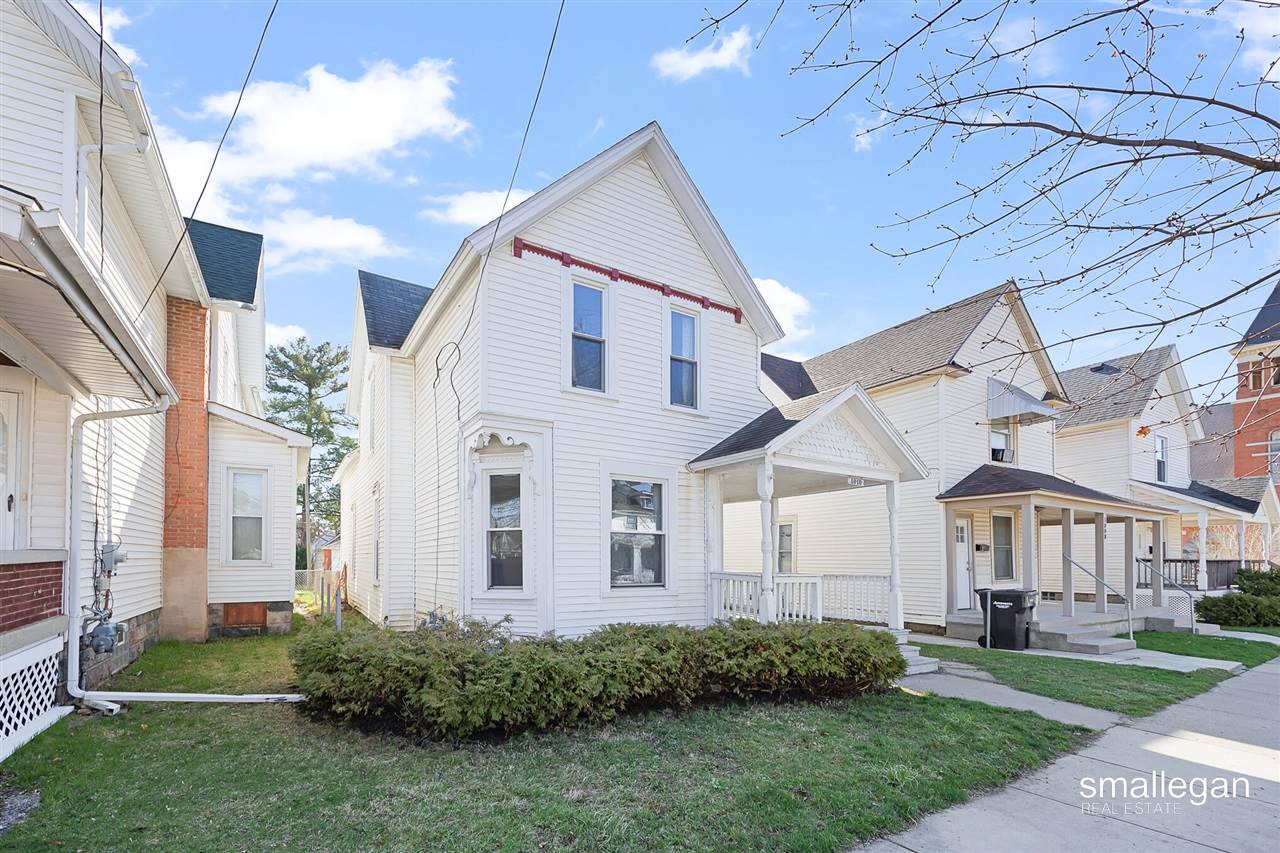 1010 Alpine - Photo 1