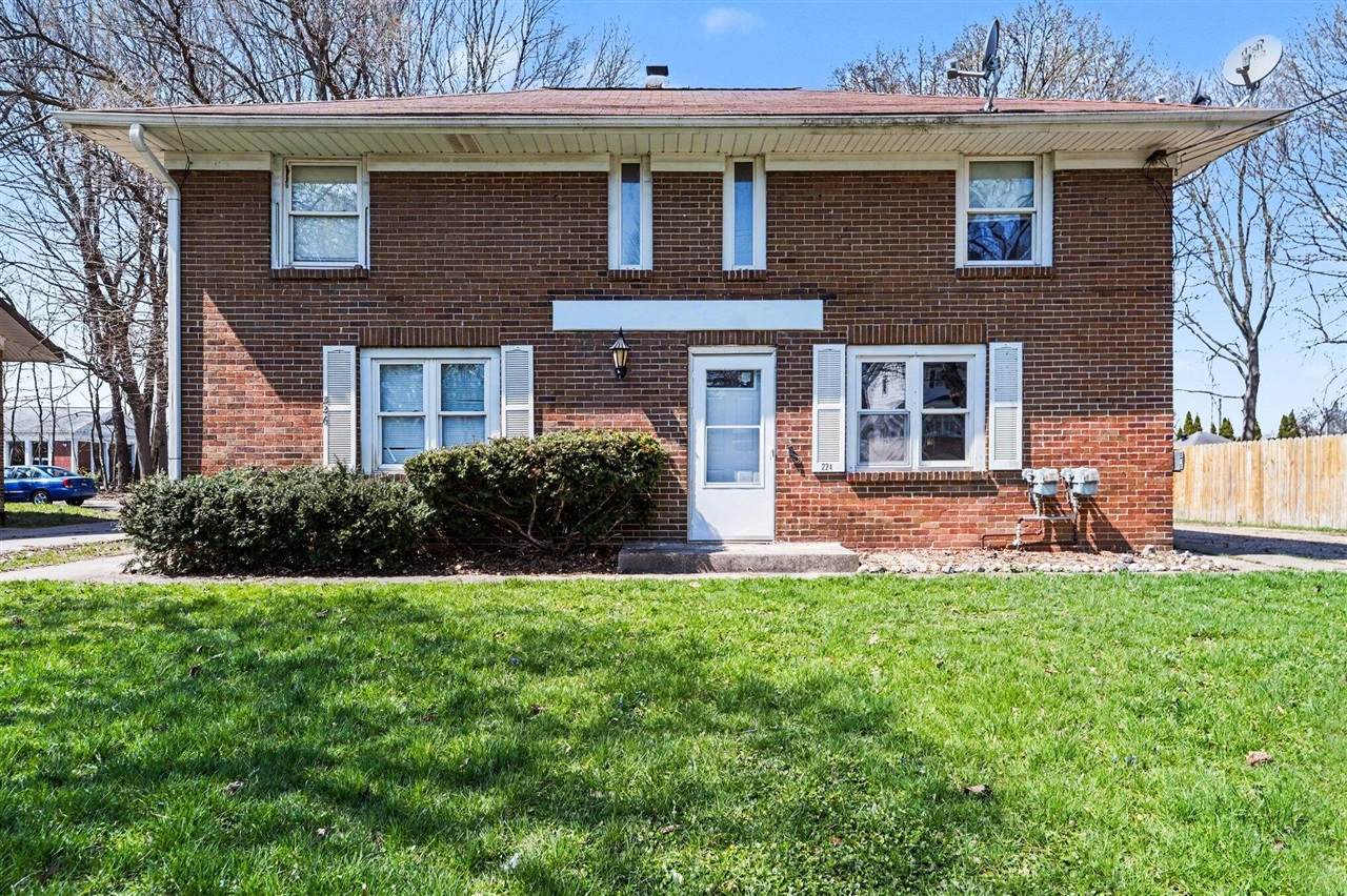 224-226 Maple - Photo 1