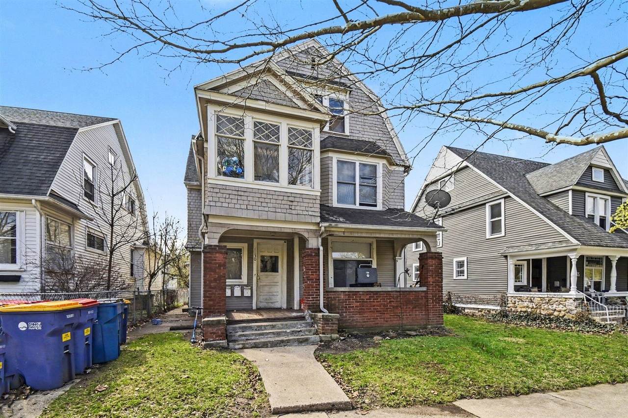 1130 Jackson - Photo 1