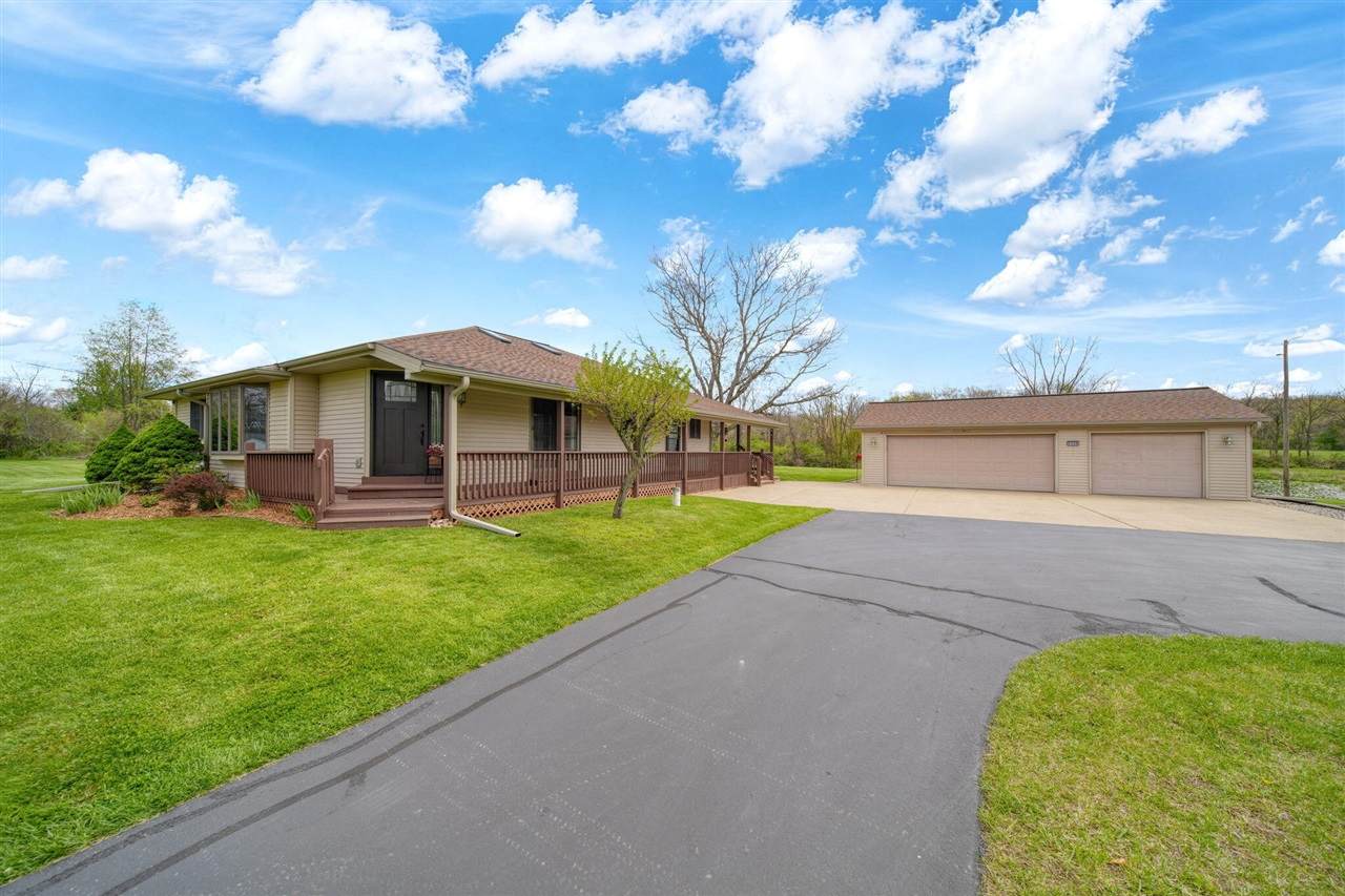 5299 Rives Junction - Photo 1