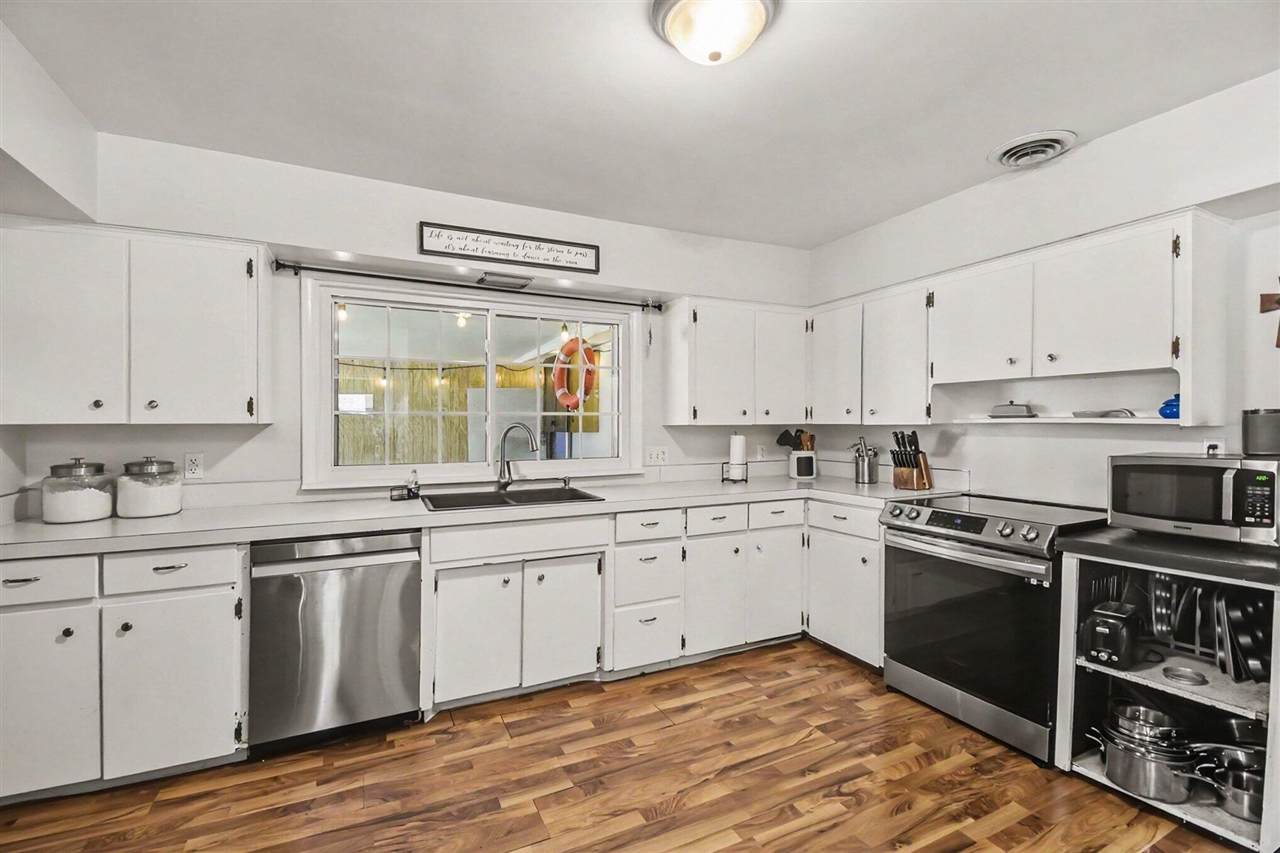 197 Beech - Photo 1