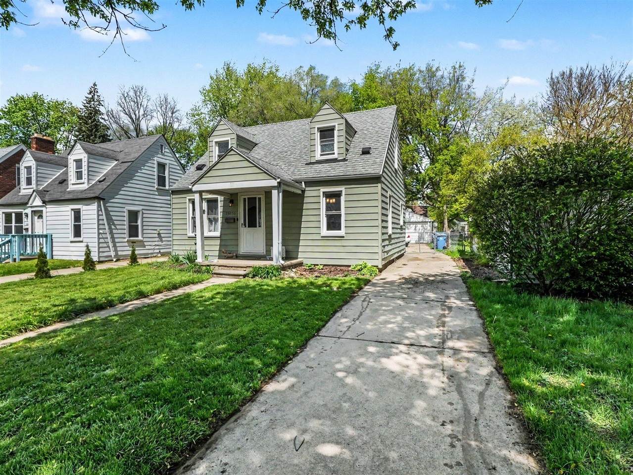 25850 Hanover - Photo 1