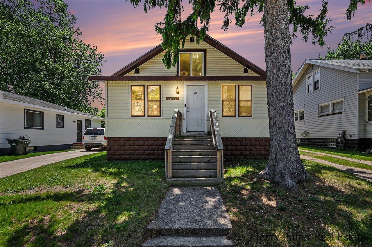 1093 Southern - Photo 1
