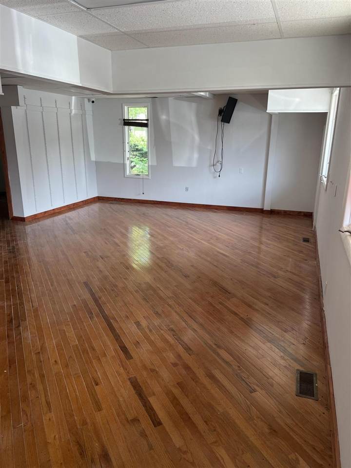 https://bt-photos.global.ssl.fastly.net/realsource/orig_boomver_1_70542569-2.jpg