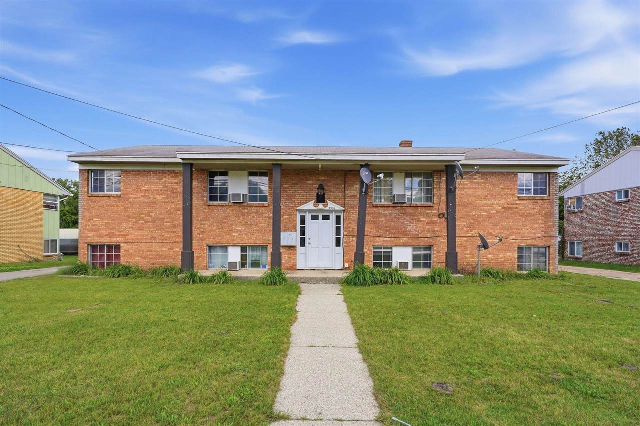 2916 Taft - Photo 1