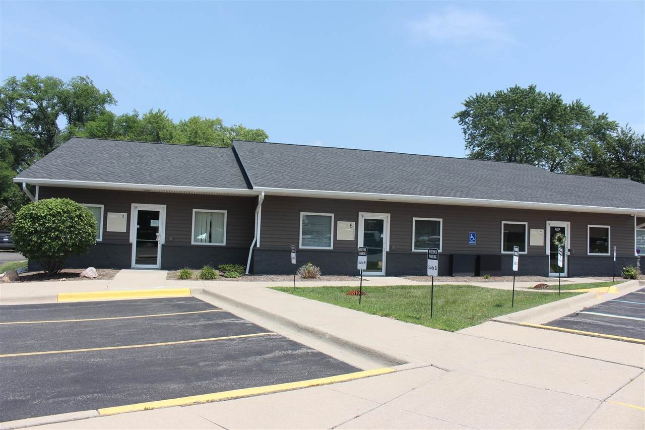 2266 Springport - Photo 1