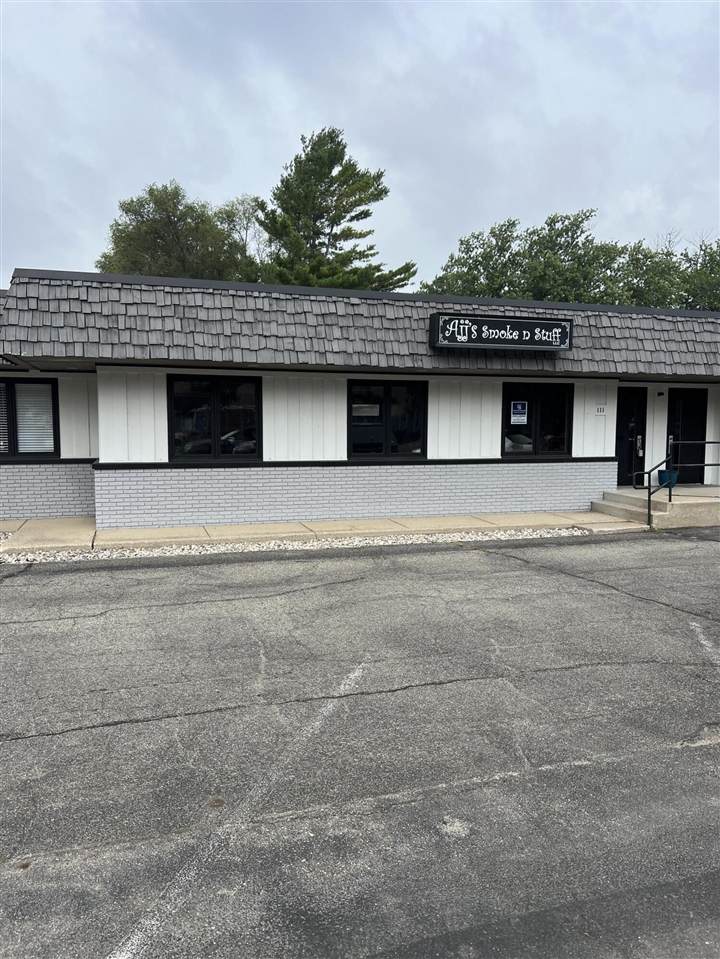 601 Beacon - Photo 1