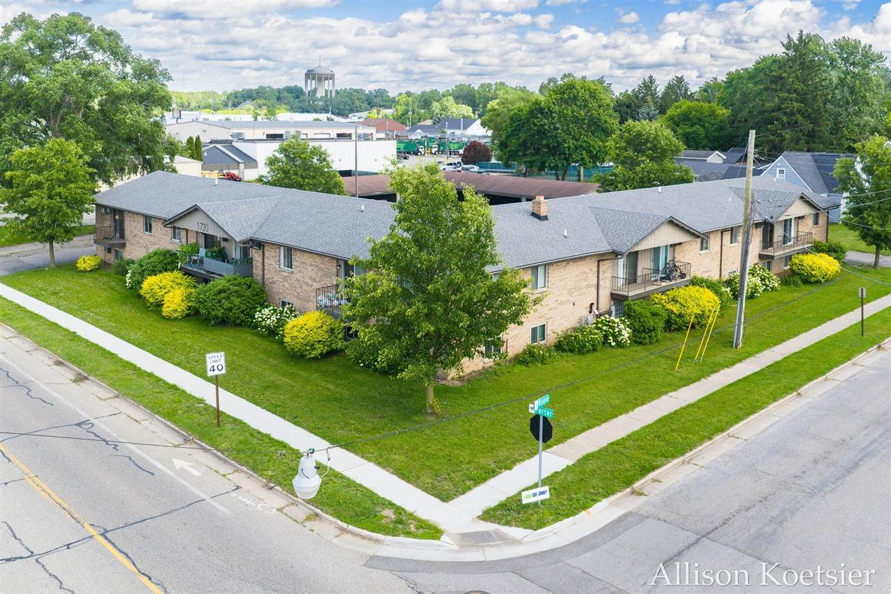 1720 Porter - Photo 1