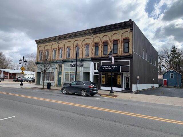 88 Main - Photo 1