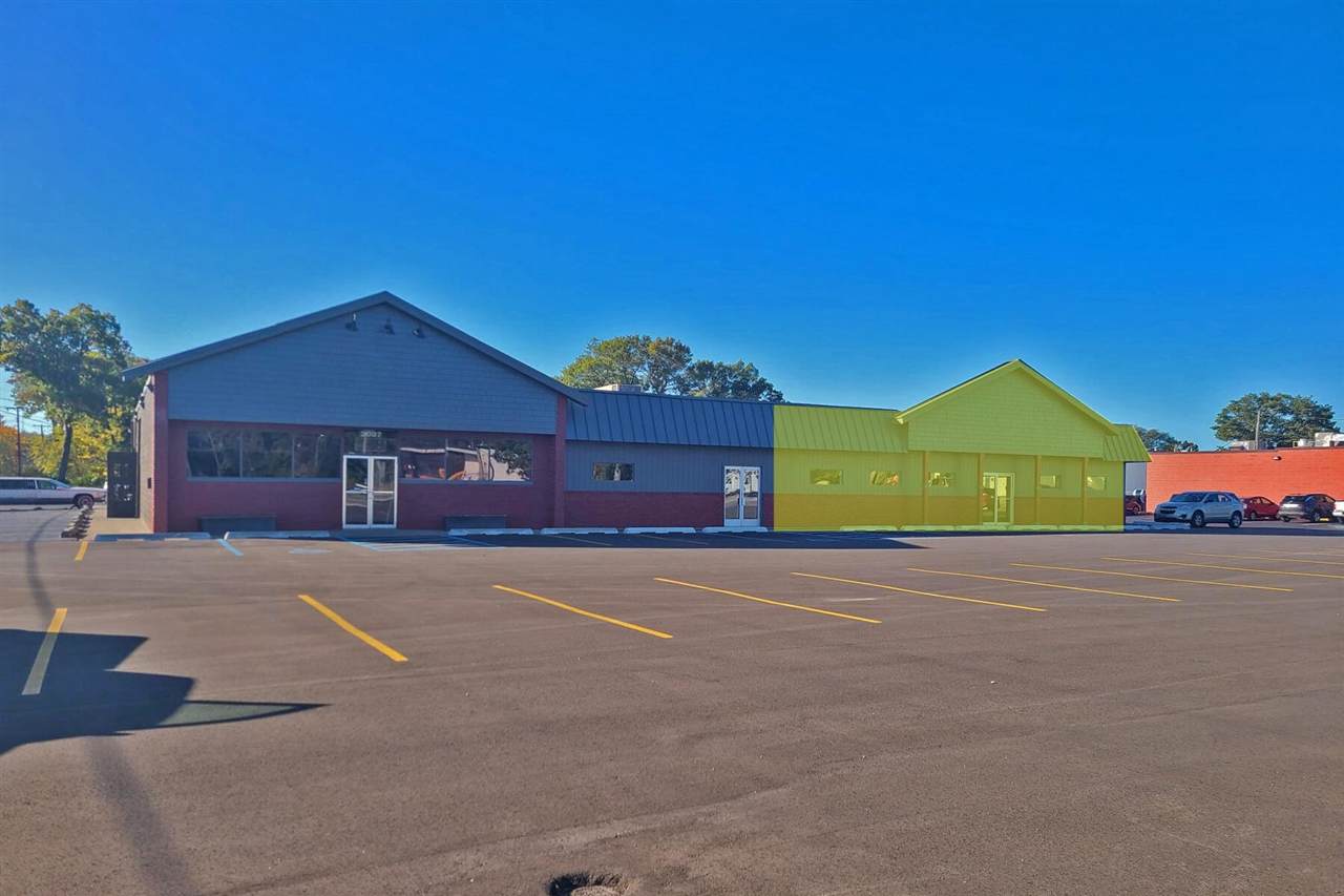 2037 Laketon - Photo 1