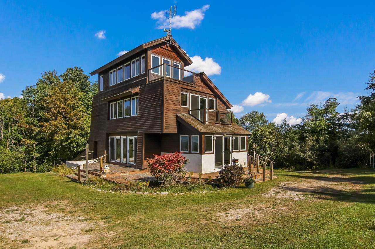 4781 Golfview Drive - Photo 1