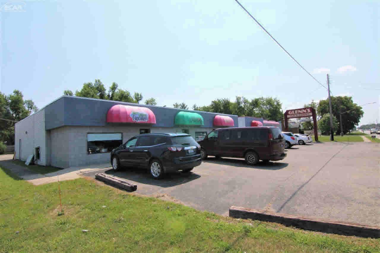 5349 Fenton - Photo 1