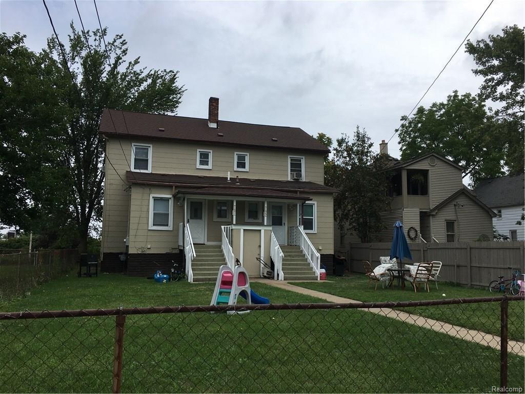 745 Eureka Rd - Photo 1