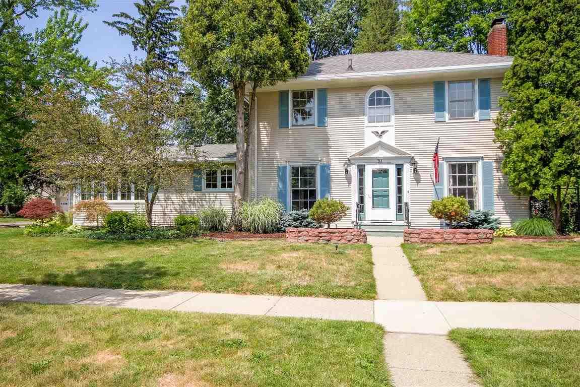 786 Briarcliff - Photo 1