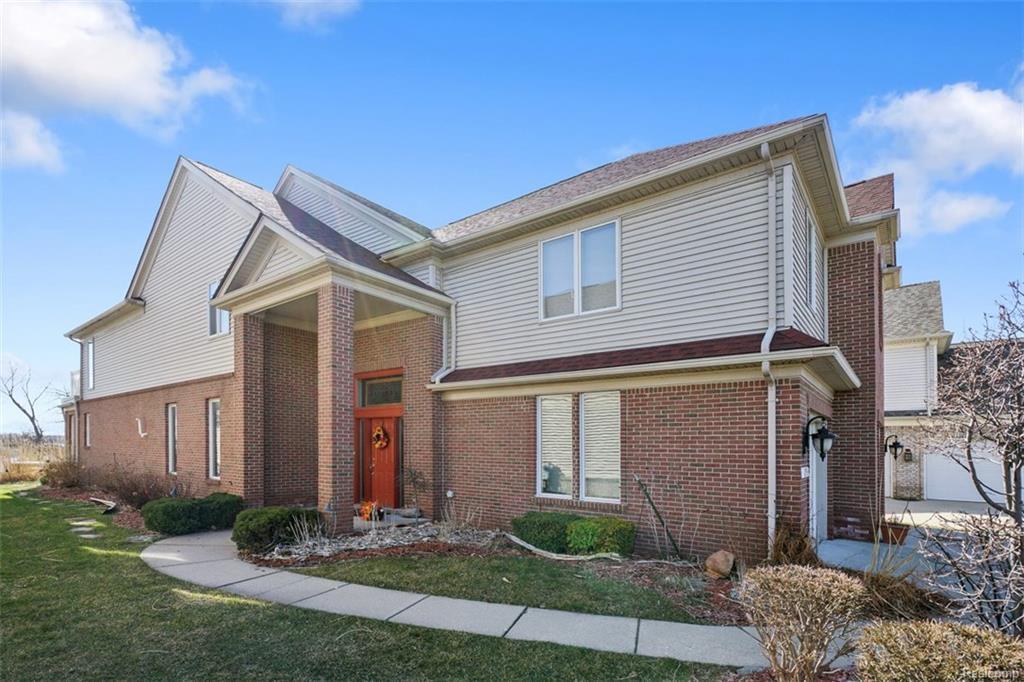 195 Keelson Dr - Photo 1