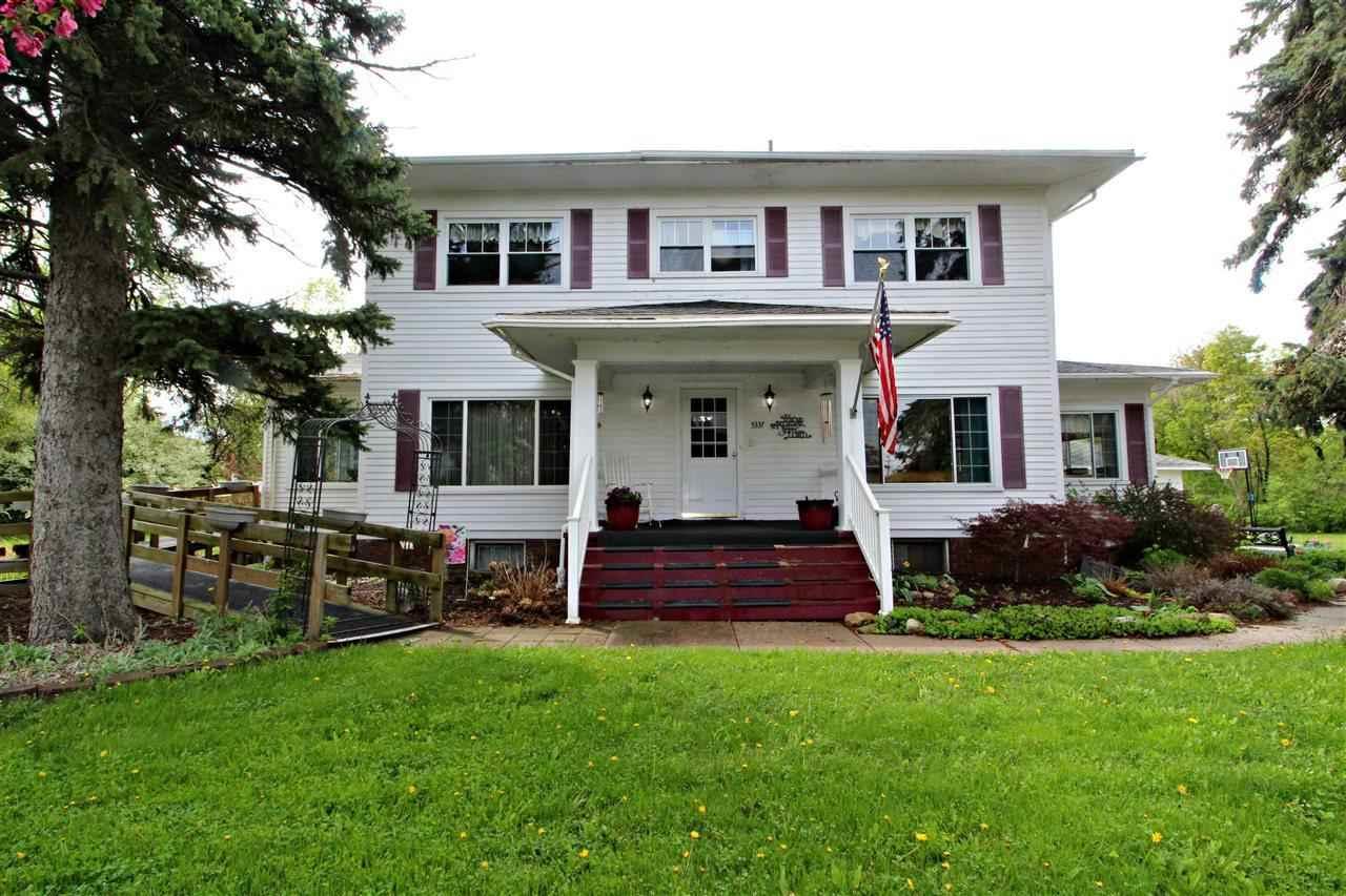 5337 Corunna - Photo 1